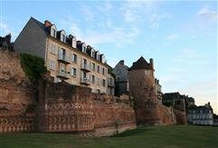 Enceinte romaine du Mans
